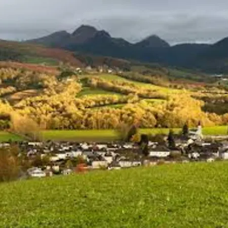 T3 Pyrenees Bearnaises Apartamento Aramits