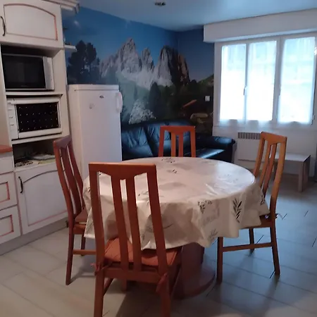 T3 Pyrenees Bearnaises Apartamento Aramits